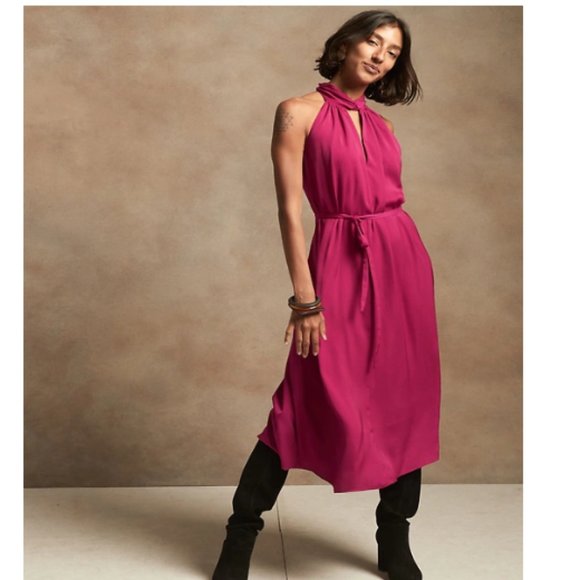 NWT Banana RepF Twist-Neck Satin Midi Sleeveless Dress S 4/6 Black 282 258 142 - Picture 4 of 5